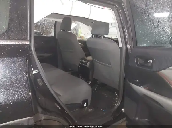 5TDBZRFH4KS915949 2019 TOYOTA HIGHLANDER - Image 8