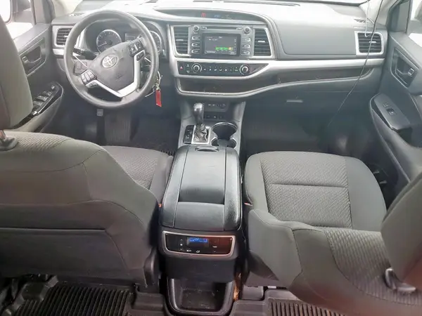 5TDBZRFH4KS929527 2019 TOYOTA HIGHLANDER - Image 8