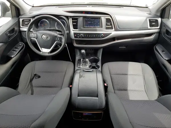 5TDBZRFH4KS931262 2019 TOYOTA HIGHLANDER - Image 8