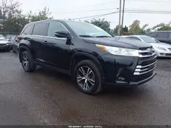 5TDBZRFH4KS947915 2019 TOYOTA HIGHLANDER