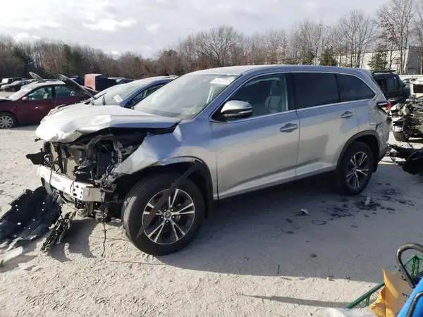 5TDBZRFH4KS967842 2019 TOYOTA HIGHLANDER - Image 1