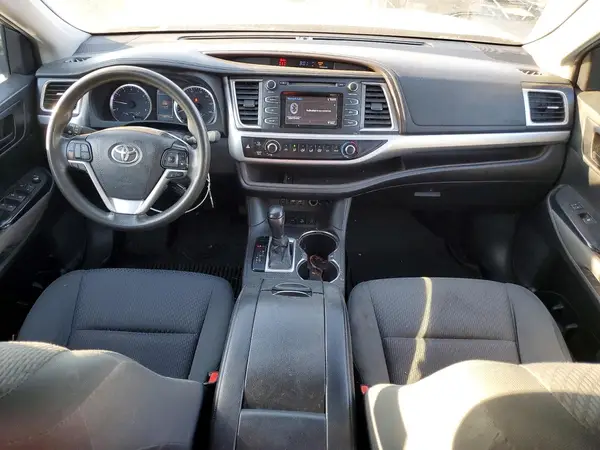 5TDBZRFH4KS977478 2019 TOYOTA HIGHLANDER - Image 8