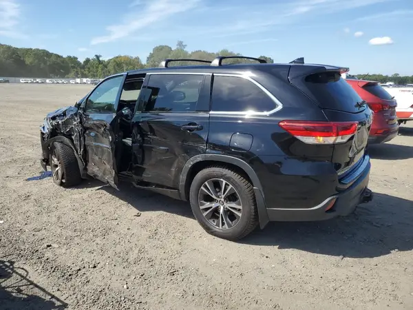 5TDBZRFH4KS996967 2019 TOYOTA HIGHLANDER - Image 2