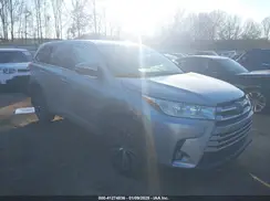 5TDBZRFH5HS482117 2017 TOYOTA HIGHLANDER