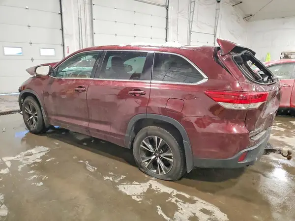 5TDBZRFH5JS806544 2018 TOYOTA HIGHLANDER - Image 2