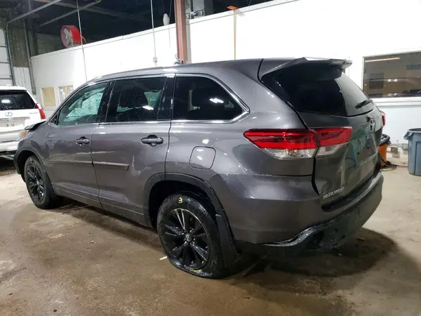 5TDBZRFH5JS870454 2018 TOYOTA HIGHLANDER - Image 2