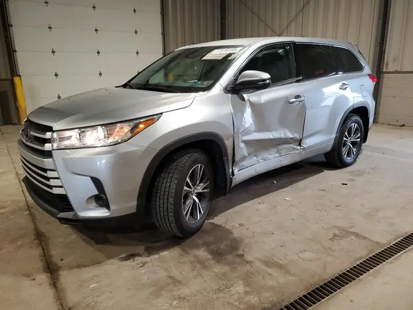 5TDBZRFH5JS889246 2018 TOYOTA HIGHLANDER - Image 1