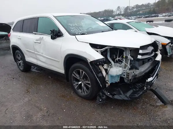 5TDBZRFH5KS720457 2019 TOYOTA HIGHLANDER - Image 1
