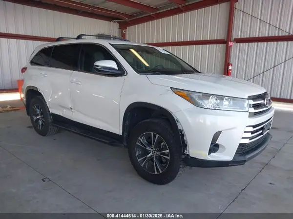 5TDBZRFH5KS734410 2019 TOYOTA HIGHLANDER - Image 1