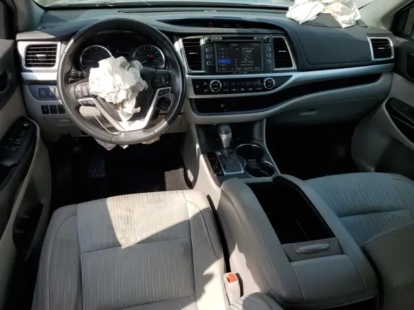 5TDBZRFH5KS734942 2019 TOYOTA HIGHLANDER - Image 8