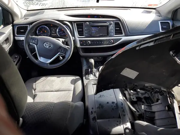 5TDBZRFH5KS916219 2019 TOYOTA HIGHLANDER - Image 8