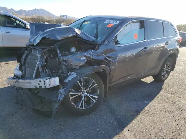 5TDBZRFH5KS925129 2019 TOYOTA HIGHLANDER - Image 1