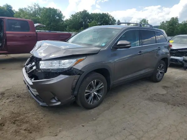 5TDBZRFH5KS930038 2019 TOYOTA HIGHLANDER - Image 1