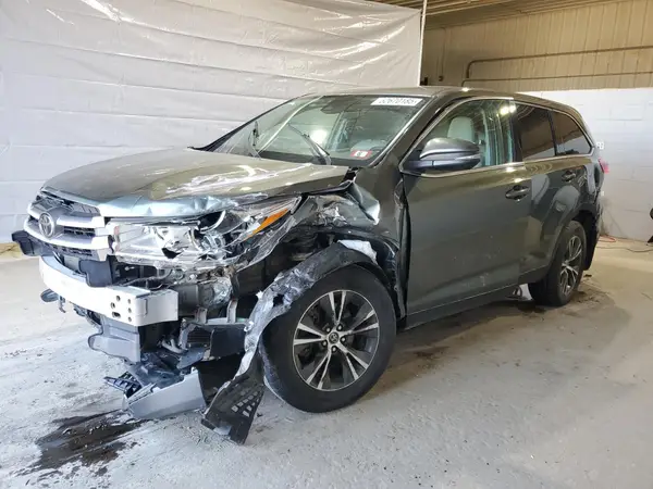 5TDBZRFH5KS953870 2019 TOYOTA HIGHLANDER - Image 1