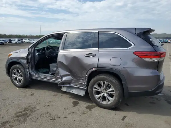 5TDBZRFH5KS963377 2019 TOYOTA HIGHLANDER - Image 2