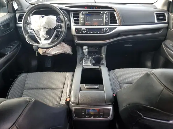 5TDBZRFH5KS966537 2019 TOYOTA HIGHLANDER - Image 8