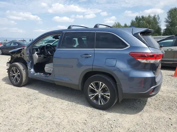 5TDBZRFH5KS987954 2019 TOYOTA HIGHLANDER - Image 2