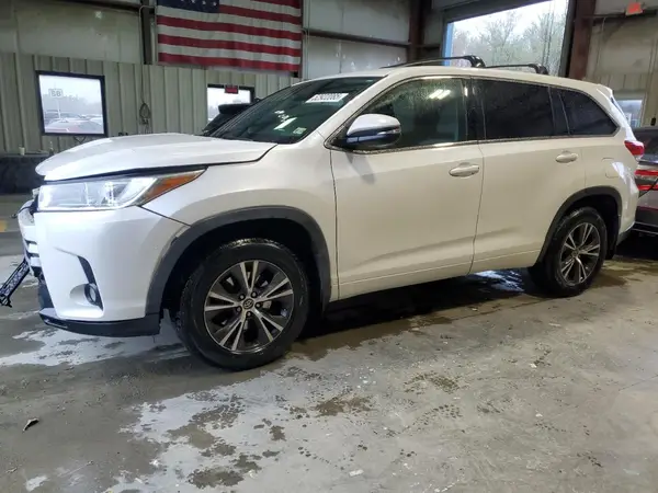 5TDBZRFH6HS437817 2017 TOYOTA HIGHLANDER - Image 1