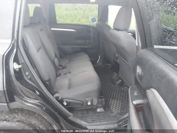 5TDBZRFH6HS479601 2017 TOYOTA HIGHLANDER - Image 8