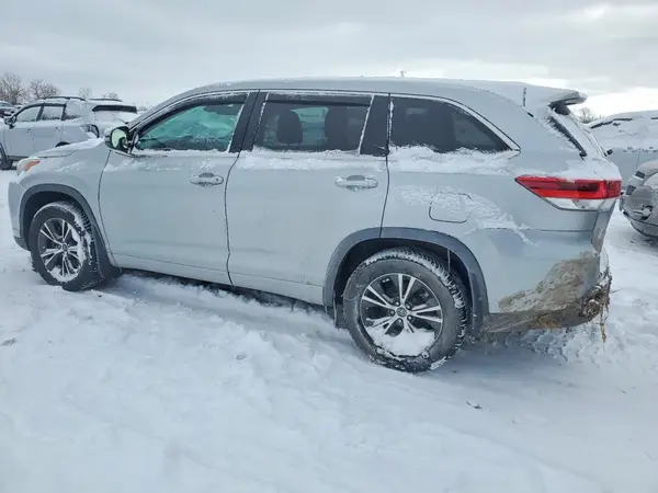 5TDBZRFH6HS484488 2017 TOYOTA HIGHLANDER - Image 2