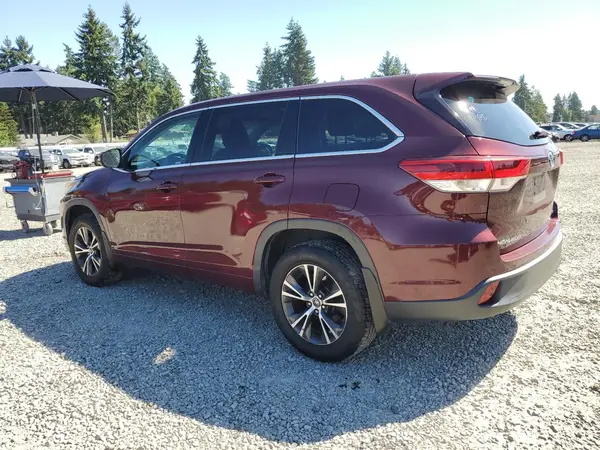5TDBZRFH6JS816449 2018 TOYOTA HIGHLANDER - Image 2