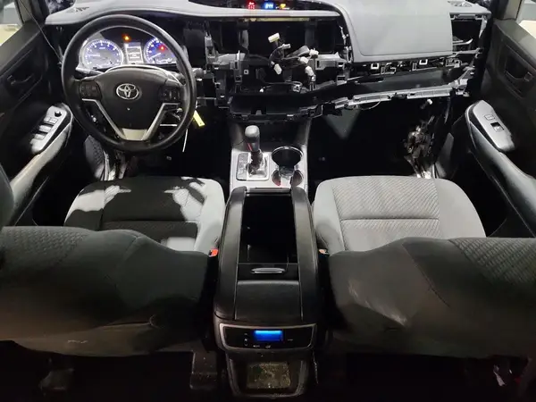 5TDBZRFH6JS887215 2018 TOYOTA HIGHLANDER - Image 8