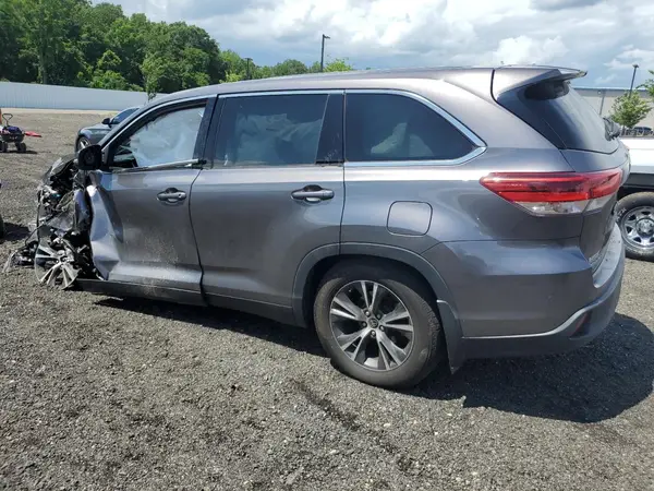 5TDBZRFH6KS730916 2019 TOYOTA HIGHLANDER - Image 2