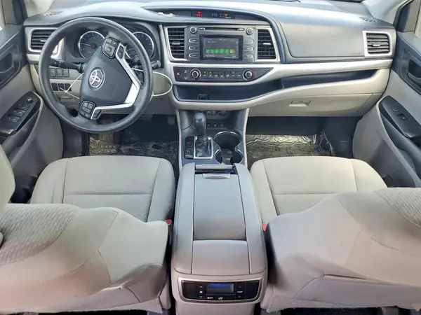 5TDBZRFH6KS928735 2019 TOYOTA HIGHLANDER - Image 8