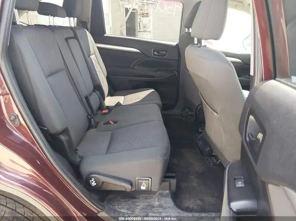 5TDBZRFH6KS937032 2019 TOYOTA HIGHLANDER - Image 8