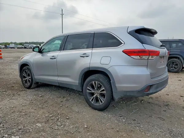 5TDBZRFH6KS966191 2019 TOYOTA HIGHLANDER - Image 2