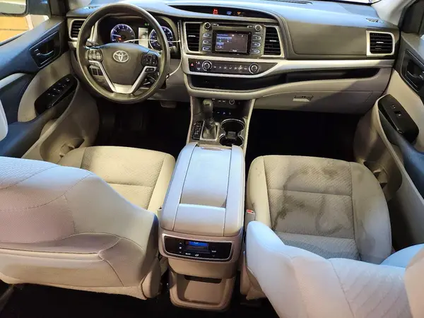 5TDBZRFH6KS991849 2019 TOYOTA HIGHLANDER - Image 8