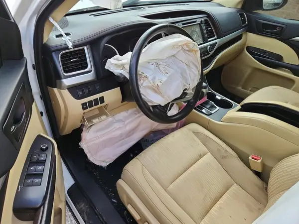 5TDBZRFH6KS993214 2019 TOYOTA HIGHLANDER - Image 8