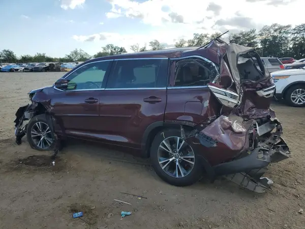 5TDBZRFH7HS372900 2017 TOYOTA HIGHLANDER - Image 2