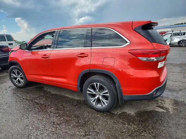 5TDBZRFH7HS374355 2017 TOYOTA HIGHLANDER - Image 2