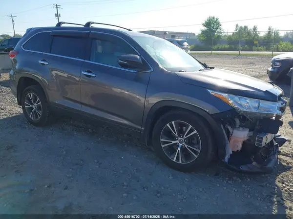 5TDBZRFH7HS374369 2017 TOYOTA HIGHLANDER - Image 1