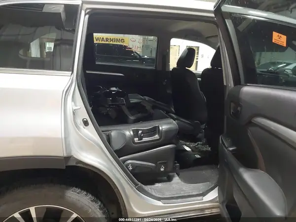 5TDBZRFH7HS425871 2017 TOYOTA HIGHLANDER - Image 8