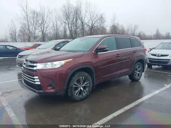 5TDBZRFH7HS437681 2017 TOYOTA HIGHLANDER - Image 2
