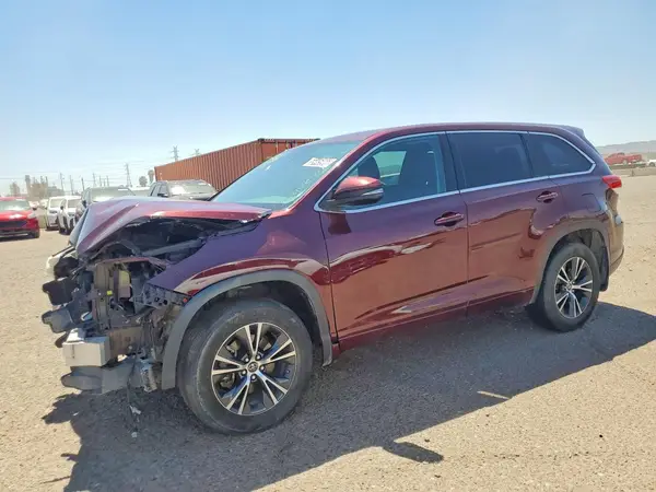 5TDBZRFH7HS467148 2017 TOYOTA HIGHLANDER - Image 1