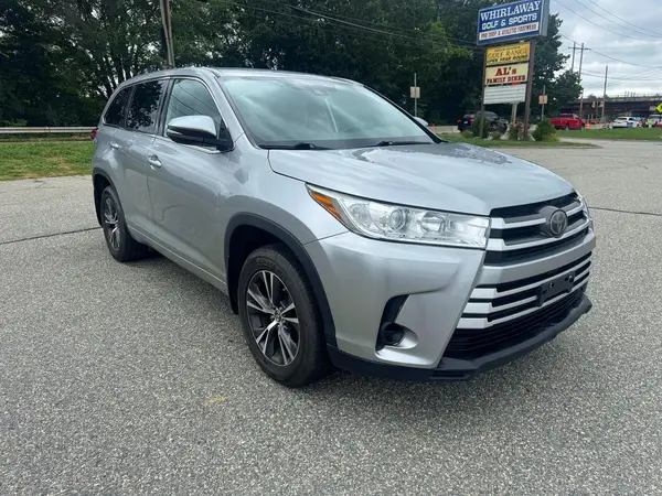 5TDBZRFH7JS845989 2018 TOYOTA HIGHLANDER - Image 1