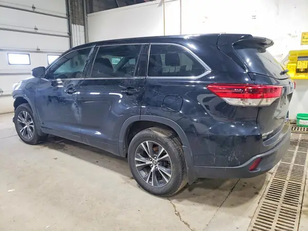 5TDBZRFH7JS911294 2018 TOYOTA HIGHLANDER - Image 2