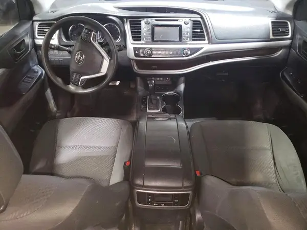 5TDBZRFH7JS911294 2018 TOYOTA HIGHLANDER - Image 8