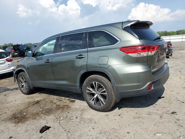 5TDBZRFH7KS711954 2019 TOYOTA HIGHLANDER - Image 2