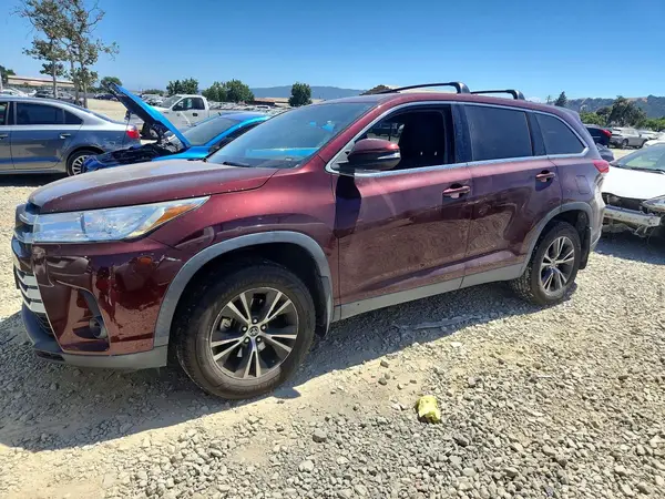 5TDBZRFH7KS730858 2019 TOYOTA HIGHLANDER - Image 1