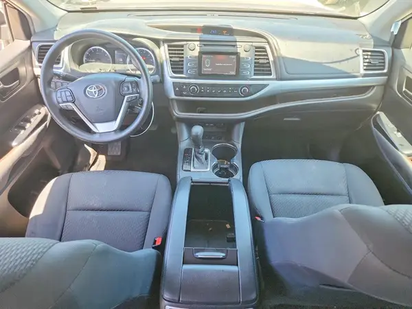 5TDBZRFH7KS730858 2019 TOYOTA HIGHLANDER - Image 8
