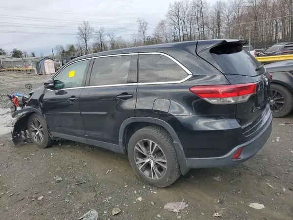 5TDBZRFH7KS922023 2019 TOYOTA HIGHLANDER - Image 2