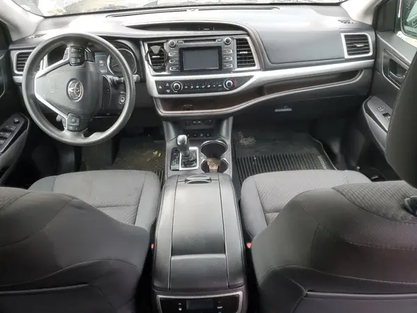 5TDBZRFH7KS922023 2019 TOYOTA HIGHLANDER - Image 8