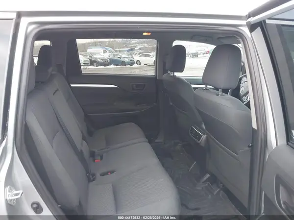 5TDBZRFH7KS923494 2019 TOYOTA HIGHLANDER - Image 8