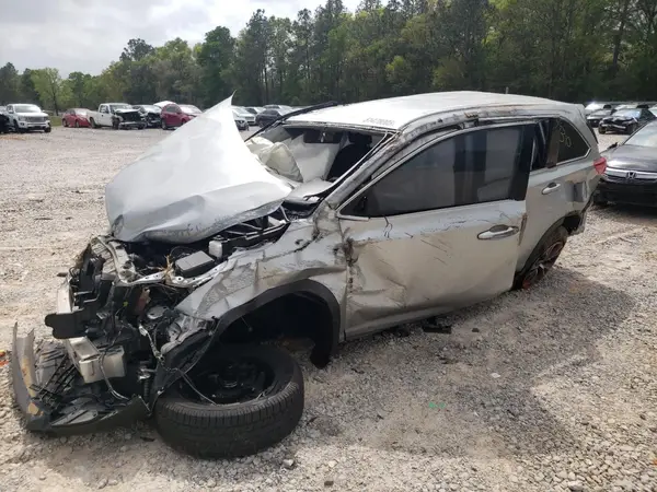 5TDBZRFH7KS938335 2019 TOYOTA HIGHLANDER - Image 1