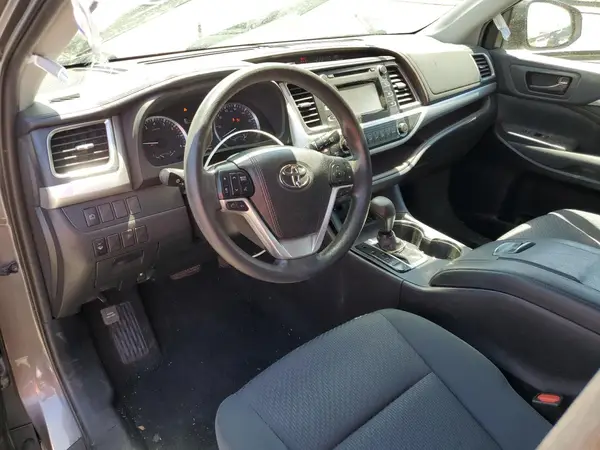 5TDBZRFH7KS946841 2019 TOYOTA HIGHLANDER - Image 8