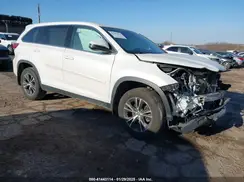 5TDBZRFH7KS964417 2019 TOYOTA HIGHLANDER